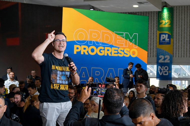 Deltan discursa na convenção estadual do PL, no Espaço Torres, em Curitiba